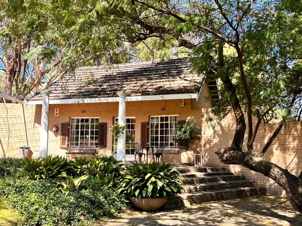 Farm Stay At Saffron Cottage On Haldon Estate Bloemfontein Buitenkant foto